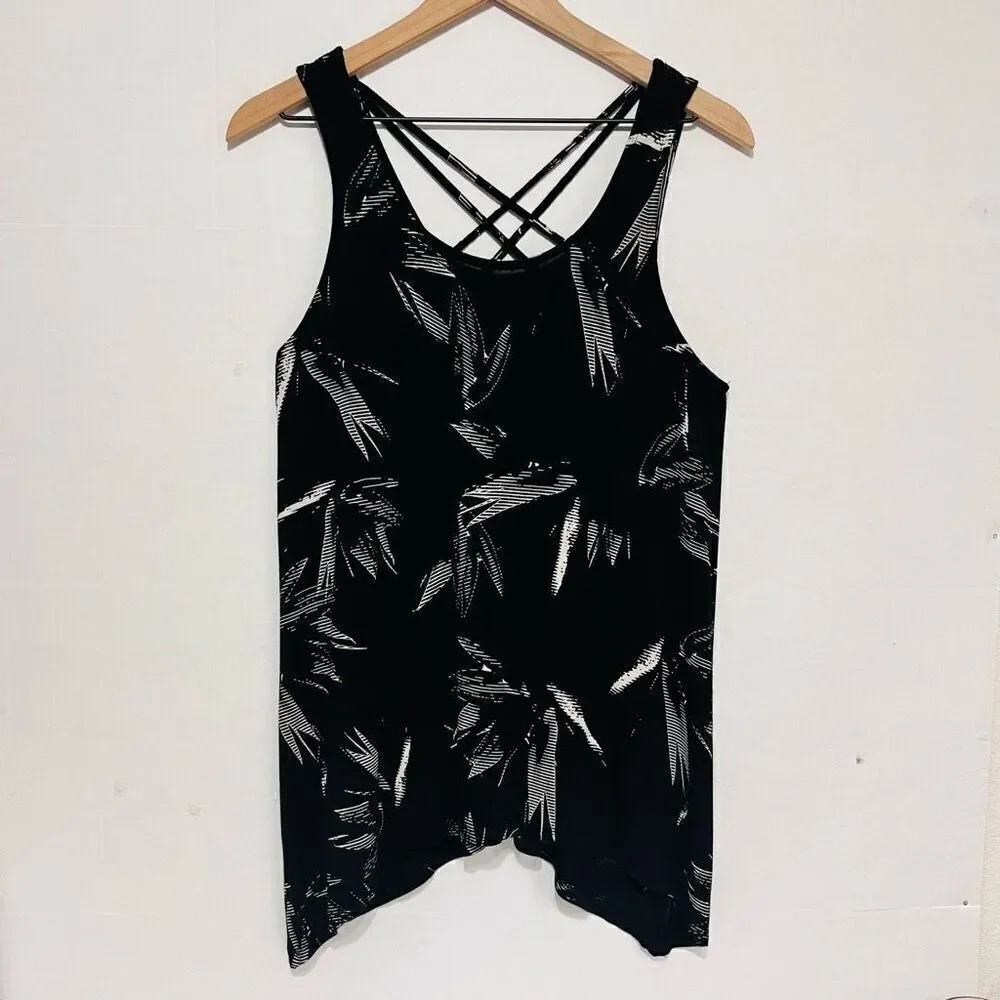 Apt 9 Black And White Sleeveless Top   Sz M